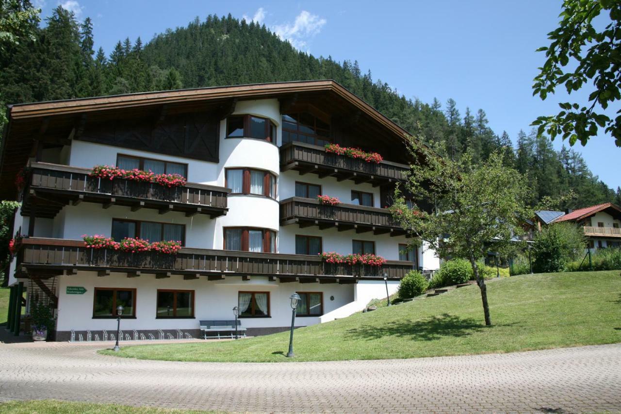 Апартаменты Haus Montana Эльбигенальп Экстерьер фото